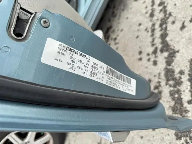 2010 CHRYSLER TOWN & COUNTRY TOURING  