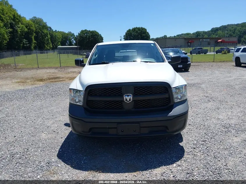 2018 RAM 1500 TRADESMAN  4X2 5'7 BOX