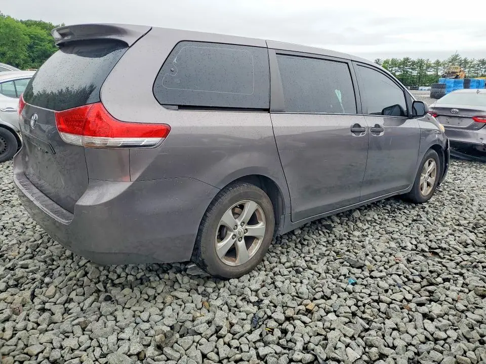 2012 TOYOTA SIENNA BASE 7-PASSENGER  