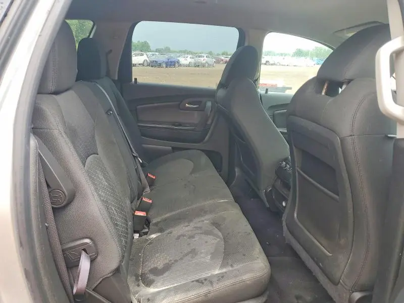 2012 CHEVROLET TRAVERSE LT  