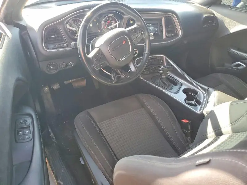 2015 DODGE CHALLENGER SXT  