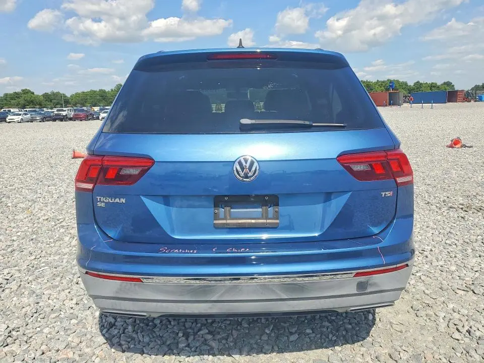 2018 VOLKSWAGEN TIGUAN SE  