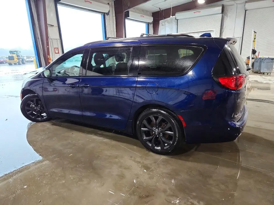 2019 CHRYSLER PACIFICA TOURING L PLUS  