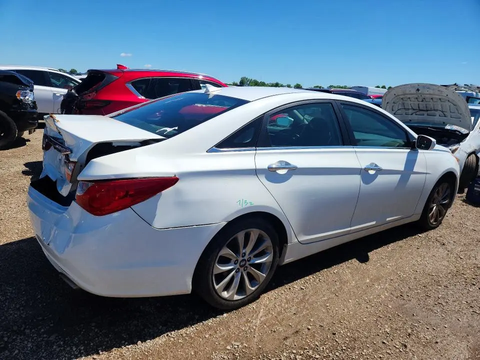 2012 HYUNDAI SONATA SE  