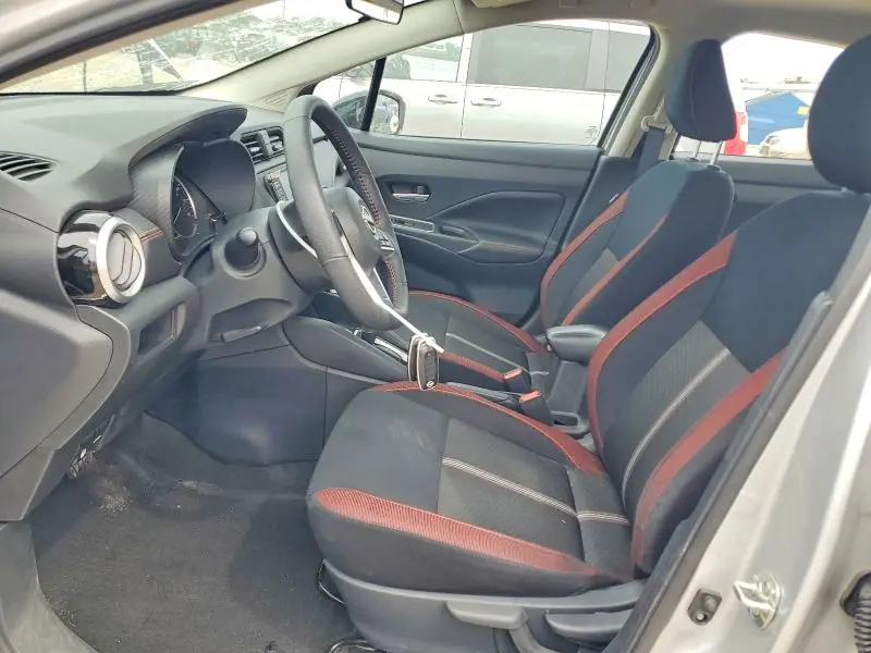 2024 NISSAN VERSA SR  