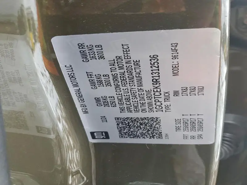 2024 CHEVROLET COLORADO LT  