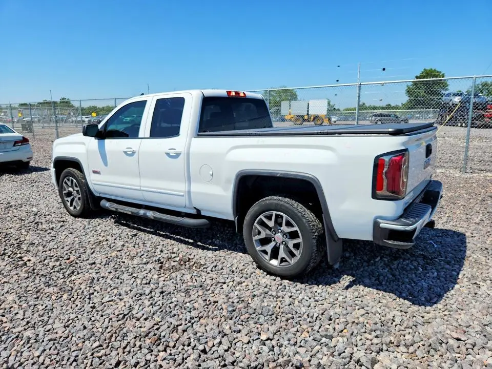 2017 GMC SIERRA K1500 SLT  