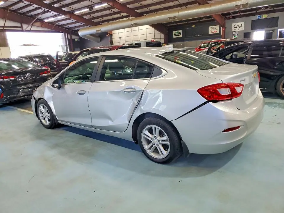 2016 CHEVROLET CRUZE LT  