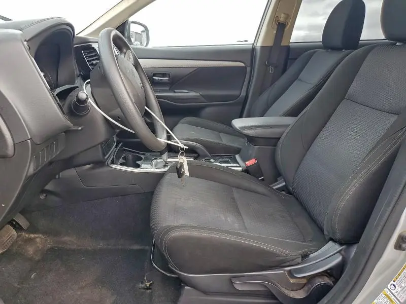 2018 MITSUBISHI OUTLANDER ES  