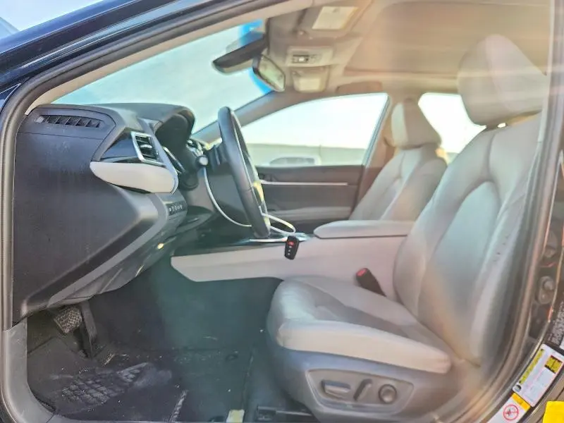 2018 TOYOTA CAMRY XSE  
