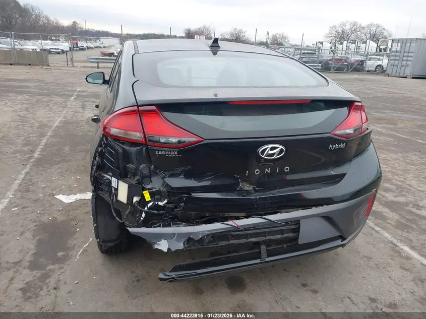 2022 HYUNDAI IONIQ HYBRID SE