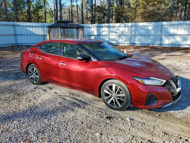 2022 NISSAN MAXIMA SV  