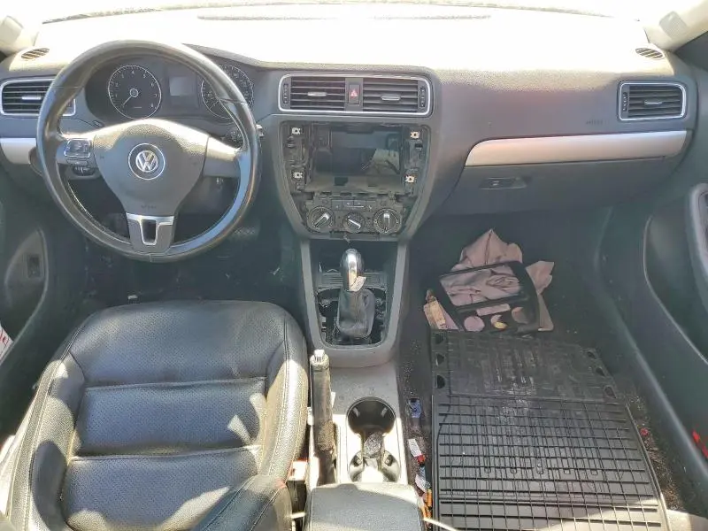 2014 VOLKSWAGEN JETTA SE  