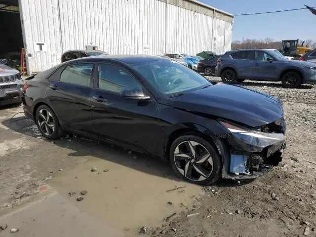 2023 HYUNDAI ELANTRA SEL  