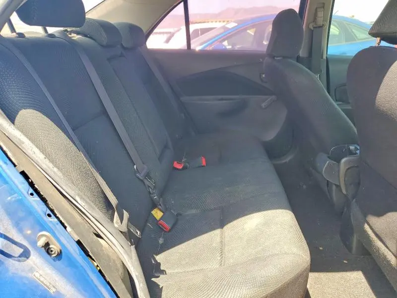 2010 TOYOTA YARIS BASE  