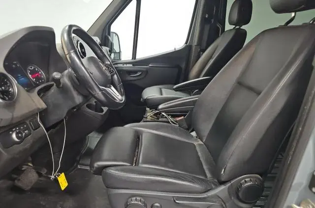 2022 MERCEDES-BENZ SPRINTER 2500  