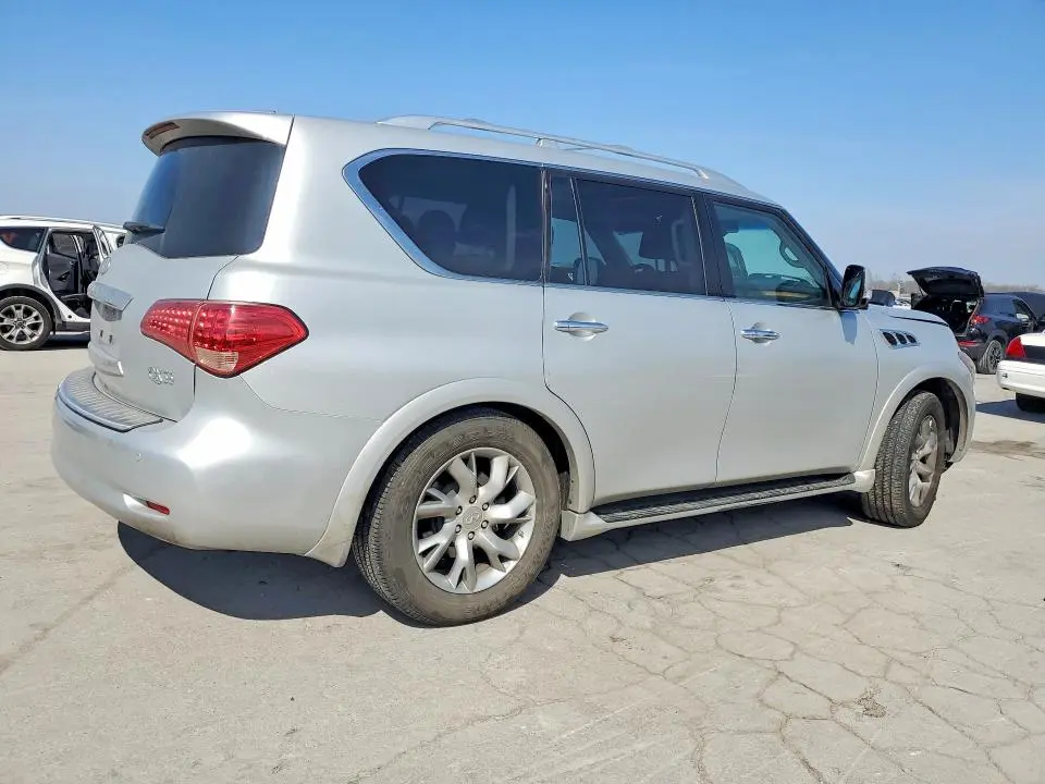 2011 INFINITI QX56 BASE  