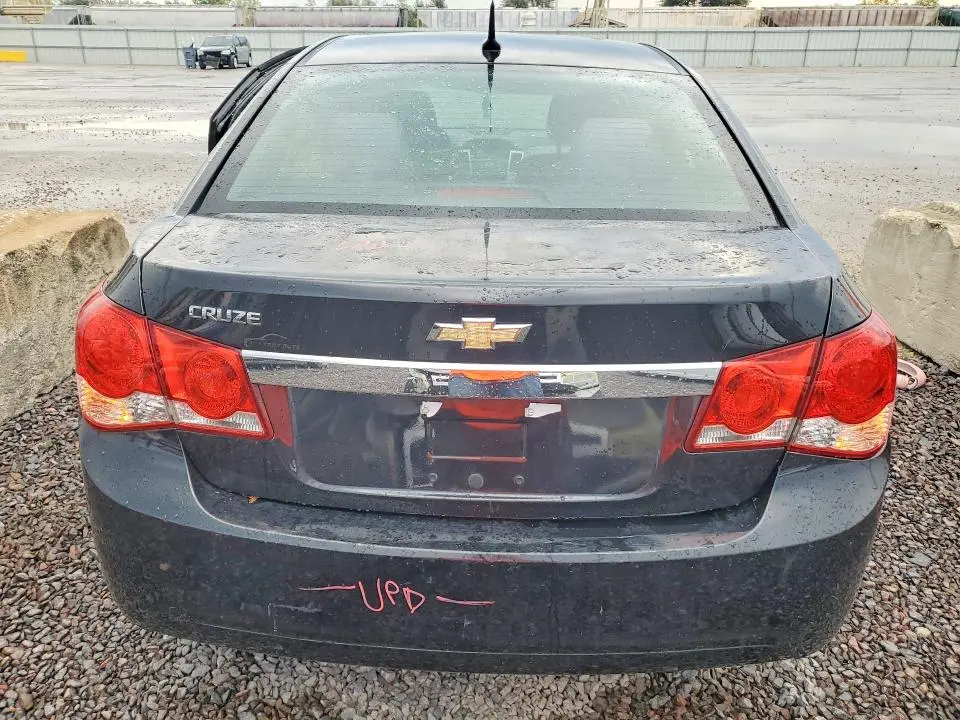 2012 CHEVROLET CRUZE LS  