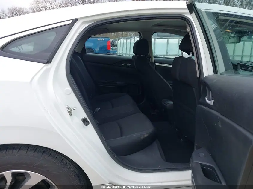 2016 HONDA CIVIC EX