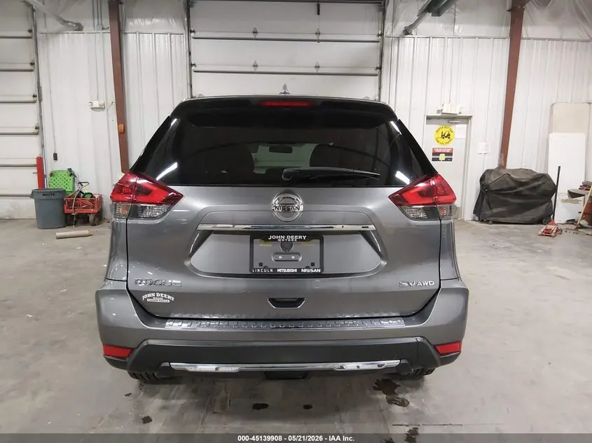 2018 NISSAN ROGUE SV