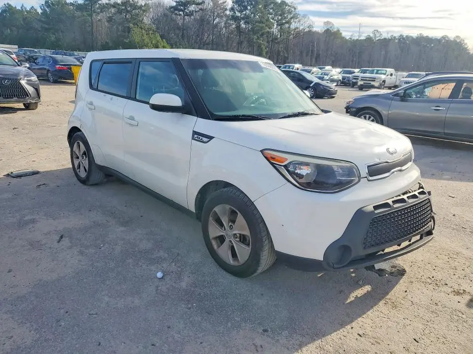 2016 KIA SOUL   