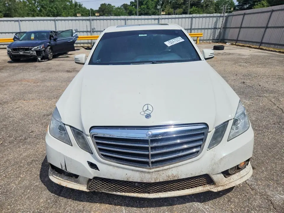 2010 MERCEDES-BENZ E 350  