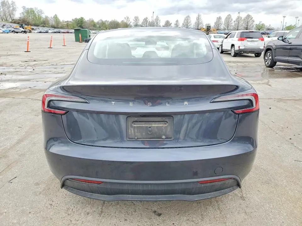 2024 TESLA MODEL 3   