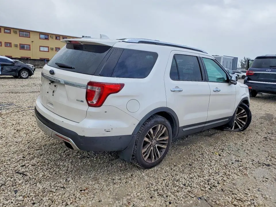 2016 FORD EXPLORER PLATINUM  