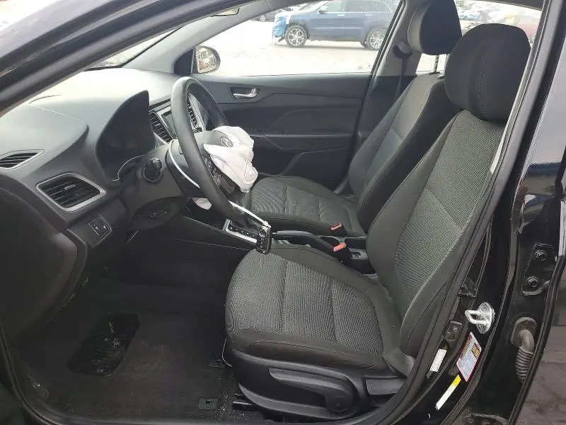 2021 HYUNDAI ACCENT SE  