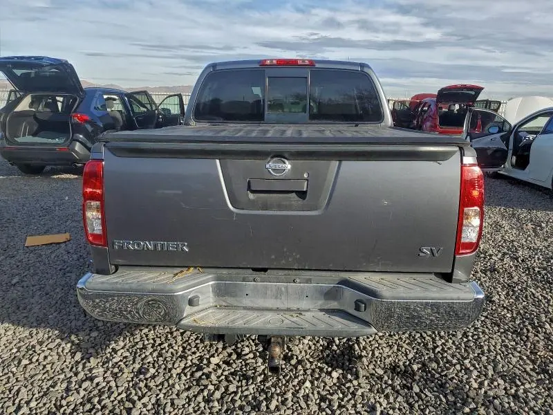 2017 NISSAN FRONTIER S  