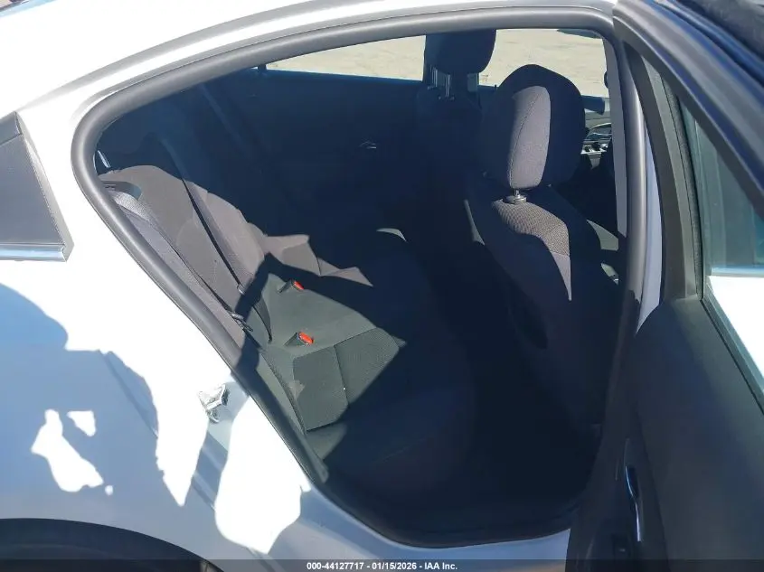 2016 CHEVROLET CRUZE LIMITED 1LT AUTO