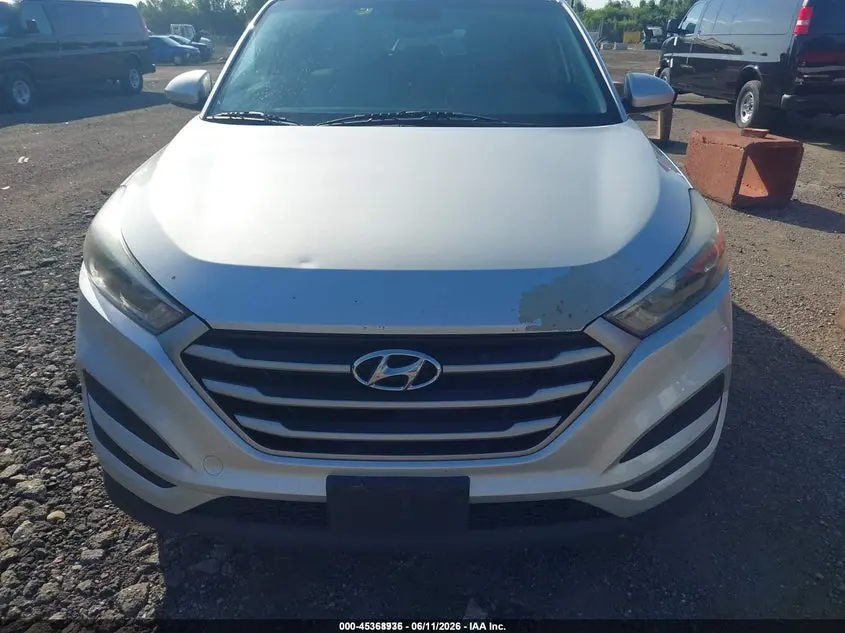 2018 HYUNDAI TUCSON SE