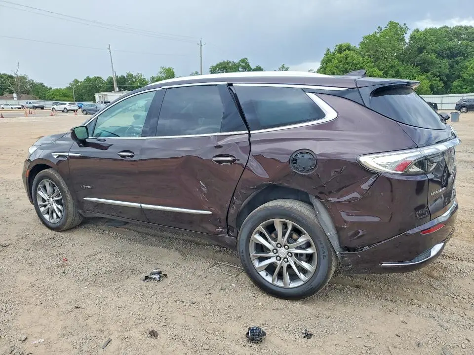 2022 BUICK ENCLAVE AVENIR  