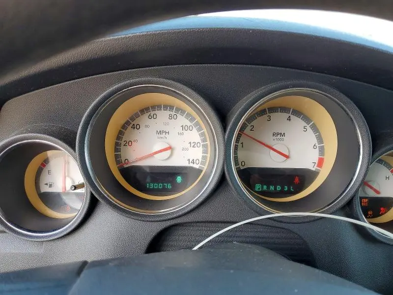 2010 DODGE CHARGER SXT  