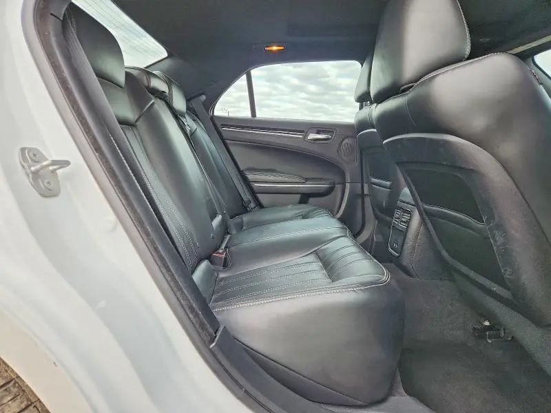 2018 CHRYSLER 300 S  