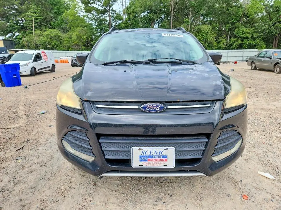 2015 FORD ESCAPE SE  