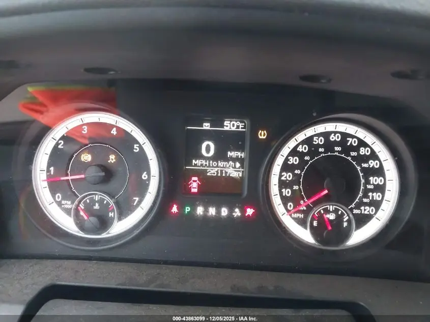 2013 RAM 1500 EXPRESS