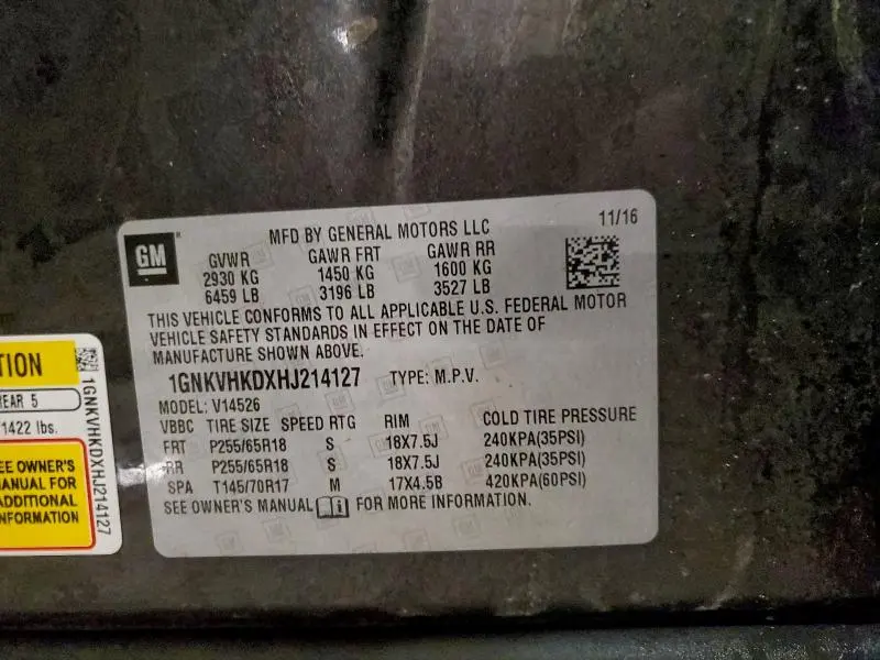 2017 CHEVROLET TRAVERSE LT  