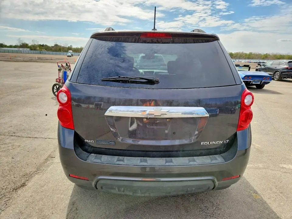 2015 CHEVROLET EQUINOX LT  