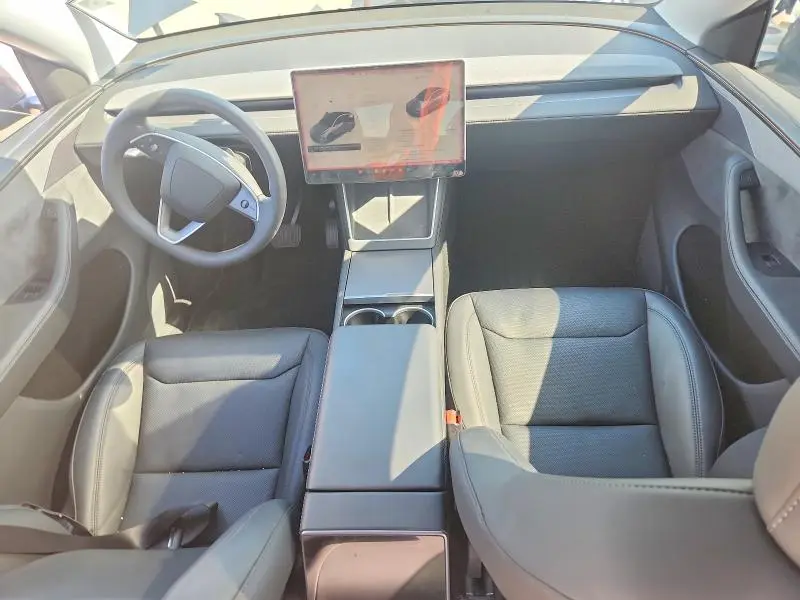 2026 TESLA MODEL Y   