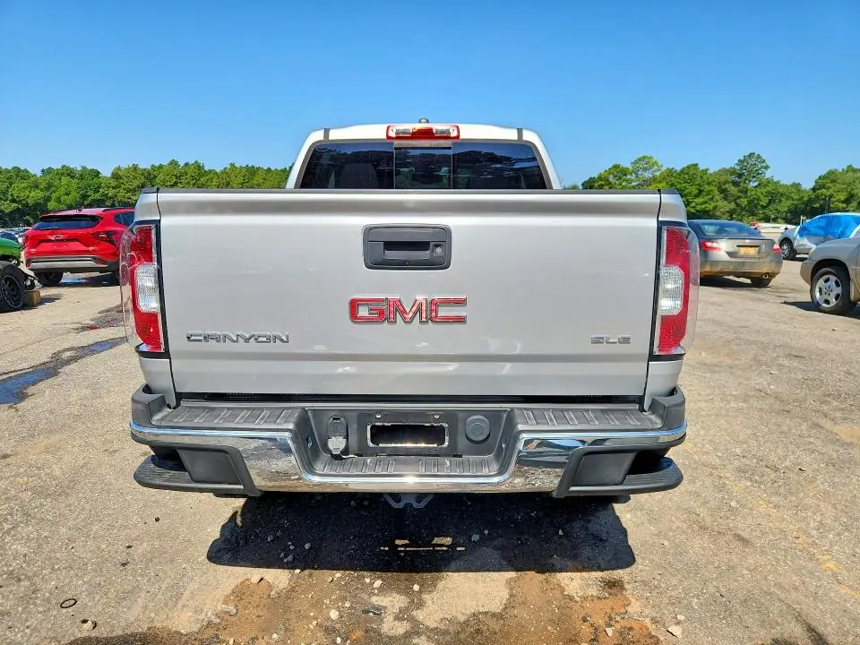 2018 GMC CANYON SLE  