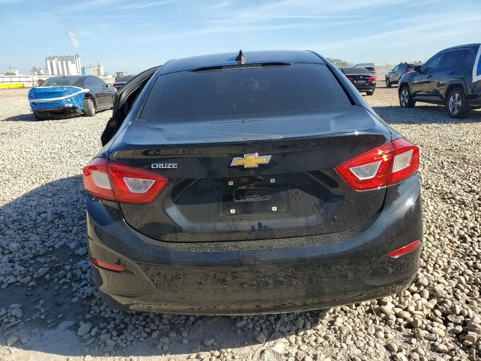 2017 CHEVROLET CRUZE LS  
