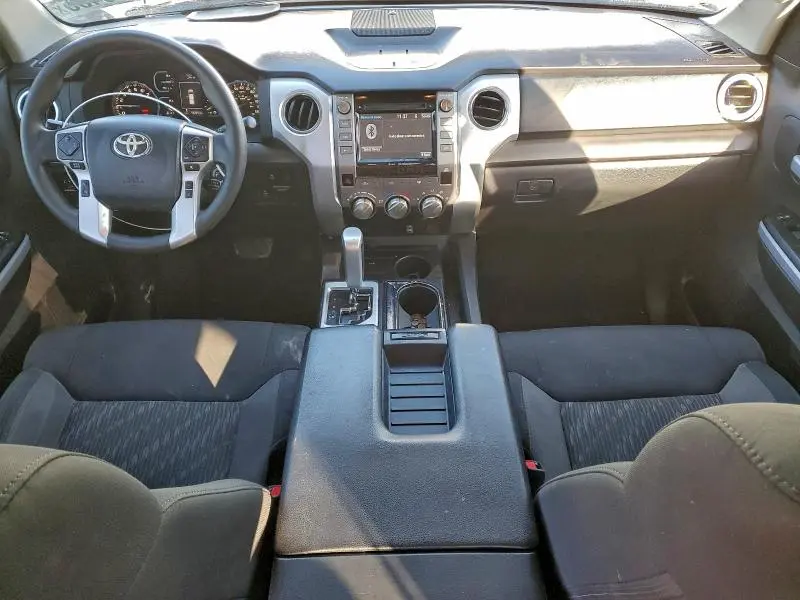 2019 TOYOTA TUNDRA CREWMAX SR5  