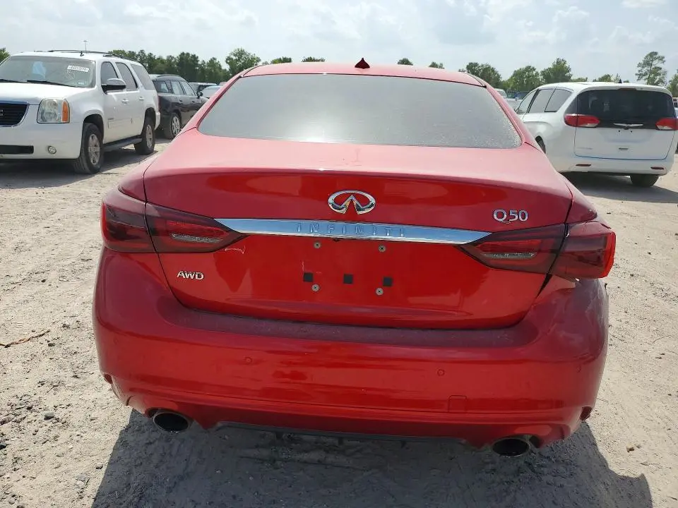2022 INFINITI Q50 LUXE  