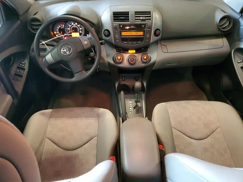 2011 TOYOTA RAV4 BASE  