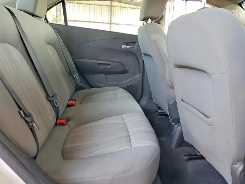 2014 CHEVROLET SONIC LT  