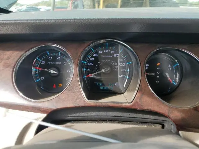 2010 FORD TAURUS LIMITED  