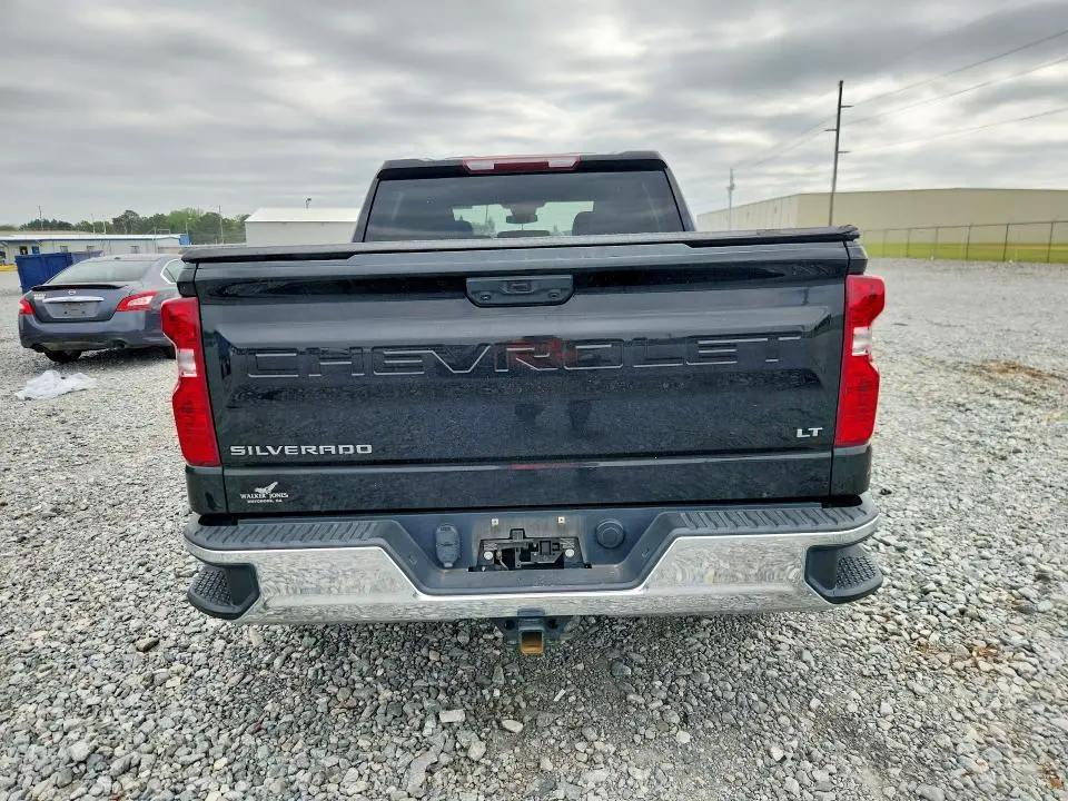 2023 CHEVROLET SILVERADO C1500 LT  