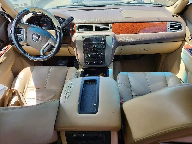 2012 GMC YUKON XL C1500 SLT  