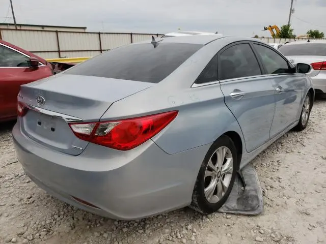 2011 HYUNDAI SONATA SE